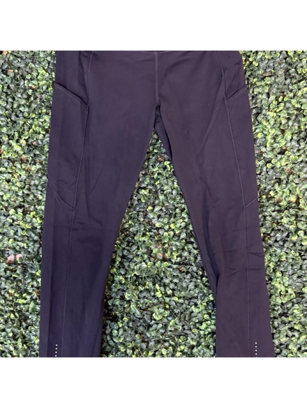 🖤 Lululemon Fast and Free High-Rise Crop 23” leggings in classic Black — sz 8